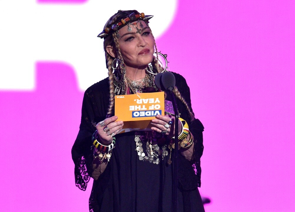 Klagestorm i sosiale medier etter Madonnas MTV-tale