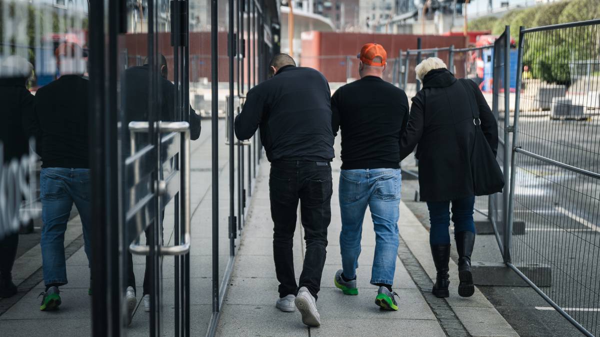 Frikjente Viggo Kristiansen vitnet: Kom med stikk til Andersen
