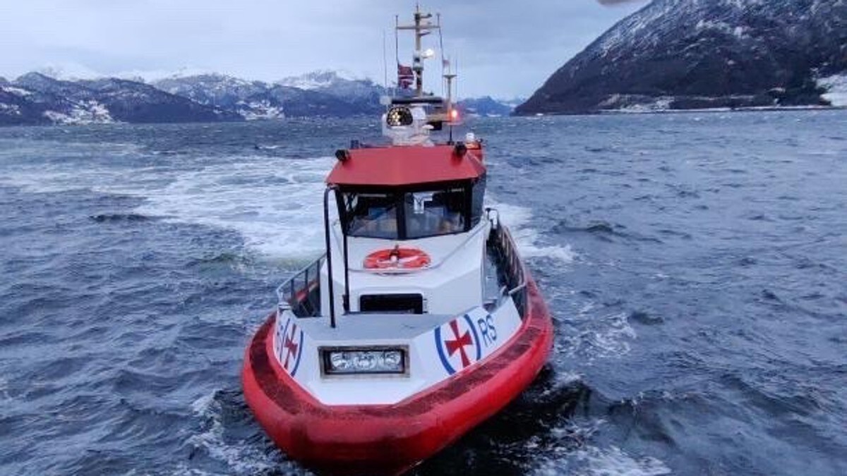 Gir opp å finne kvinne i live – søker etter antatt omkomen i Nordfjord