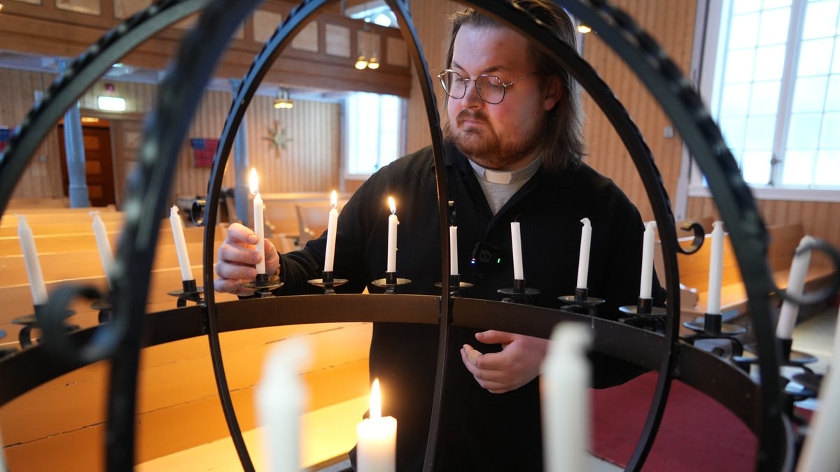 Nyheitene blei for mørke for presten