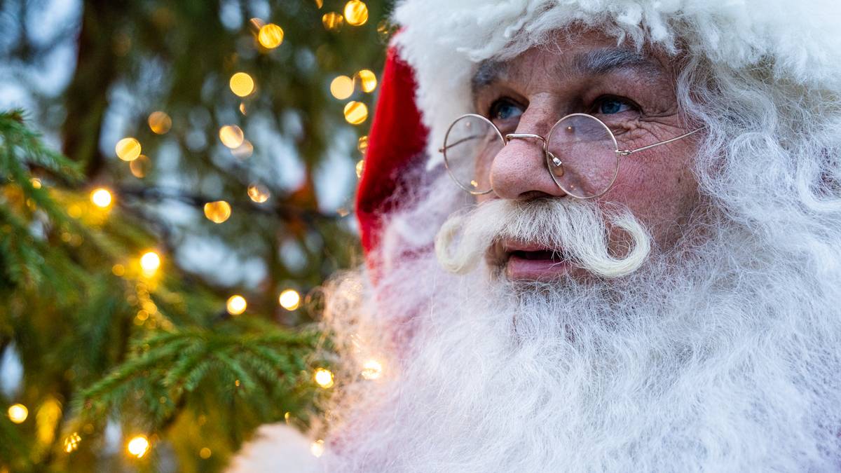 Julenissens julefortellinger: Det magiske, triste, mørke og det fine