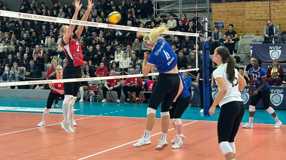 Josefine (24) flytter til Sveits for å bli vollyballproff