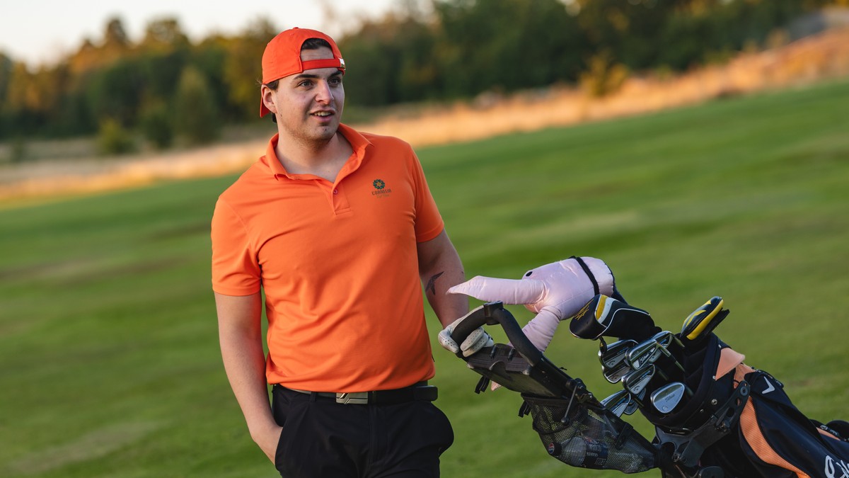 OK, hvorfor spiller alle golf?
