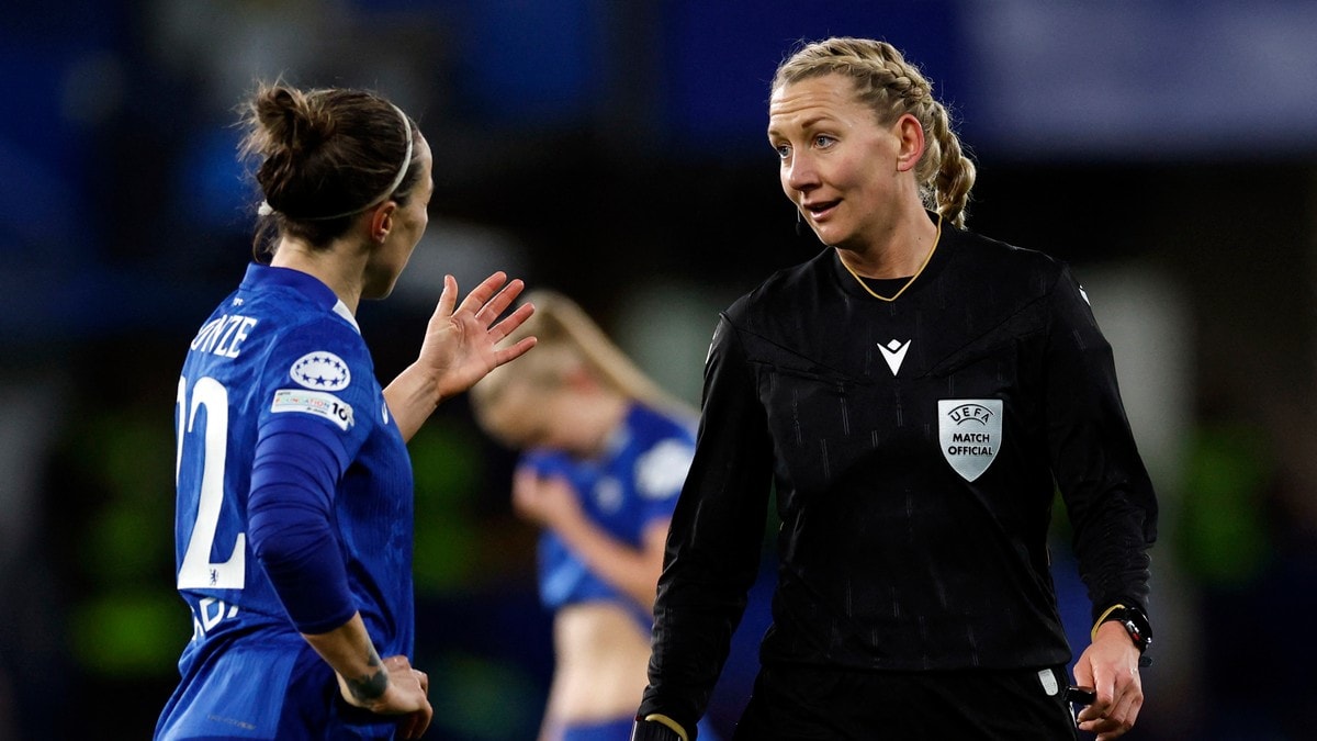 Strømbrudd ga stans i Mesterliga-oppgjør