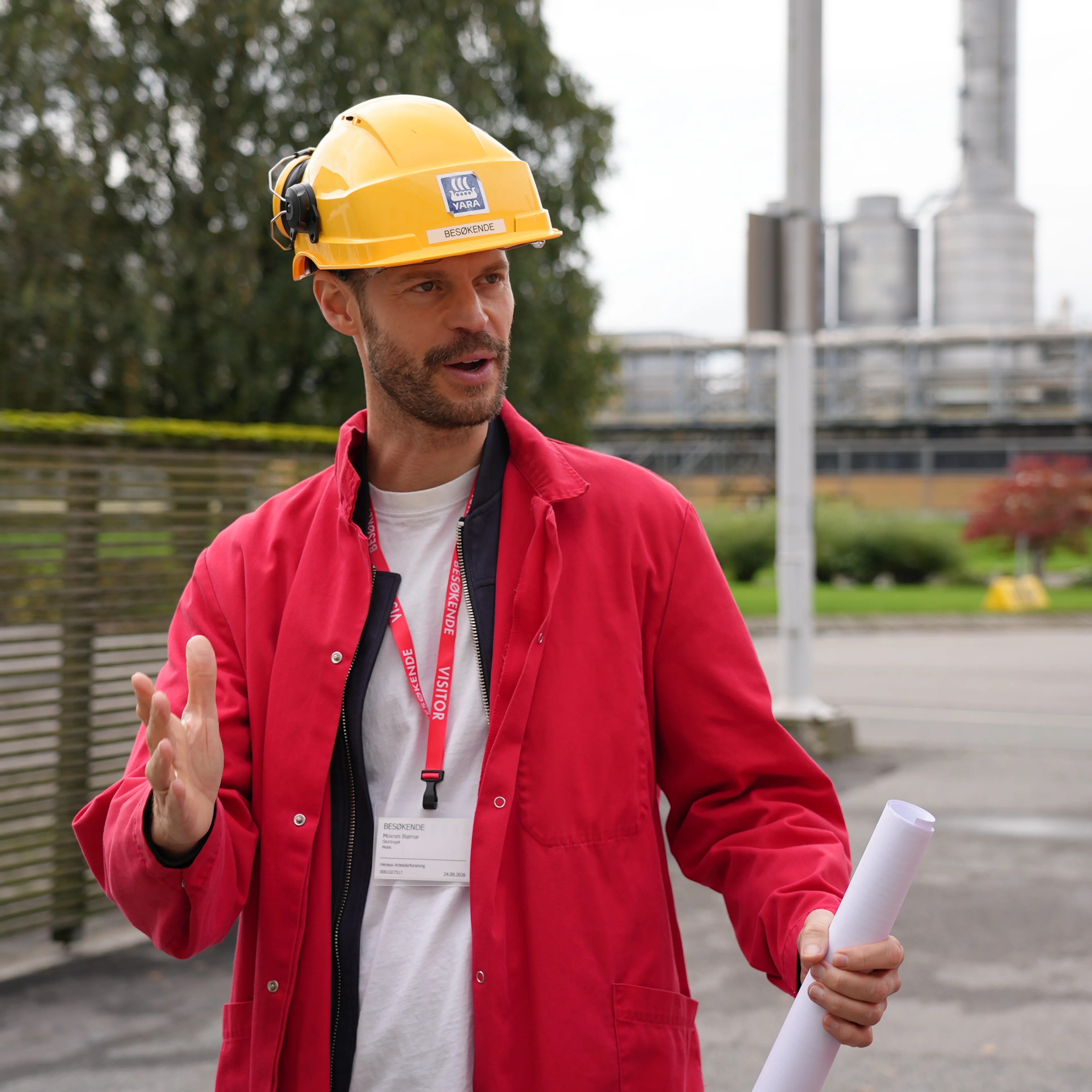 Bjørnar Moxnes på Herøya industripark i Porsgrunn.