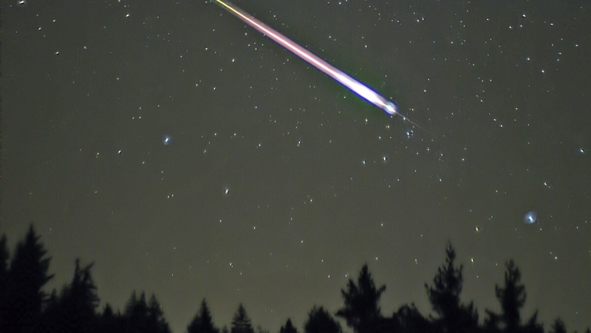Natt til torsdag kan du sjå meteorsverm på himmelen