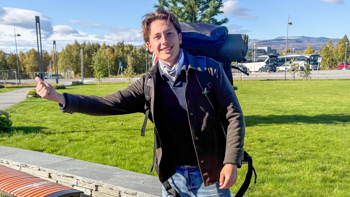 Alexander (19) haiket fra Lindesnes til Nordkapp på rekordtid