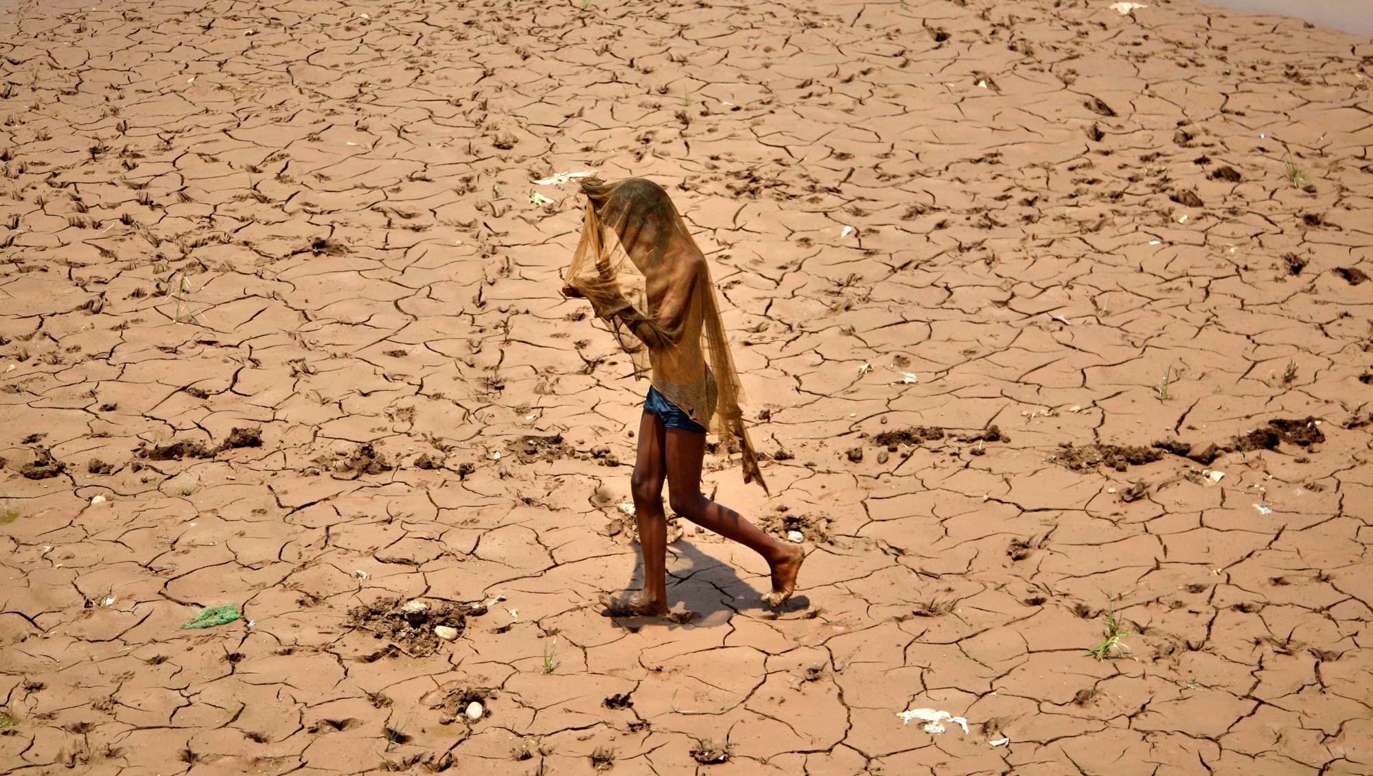 Засуха. Афганистан природа. Бог наказывает людей засуха в европе. Засуха. Истощение плодородия почв.