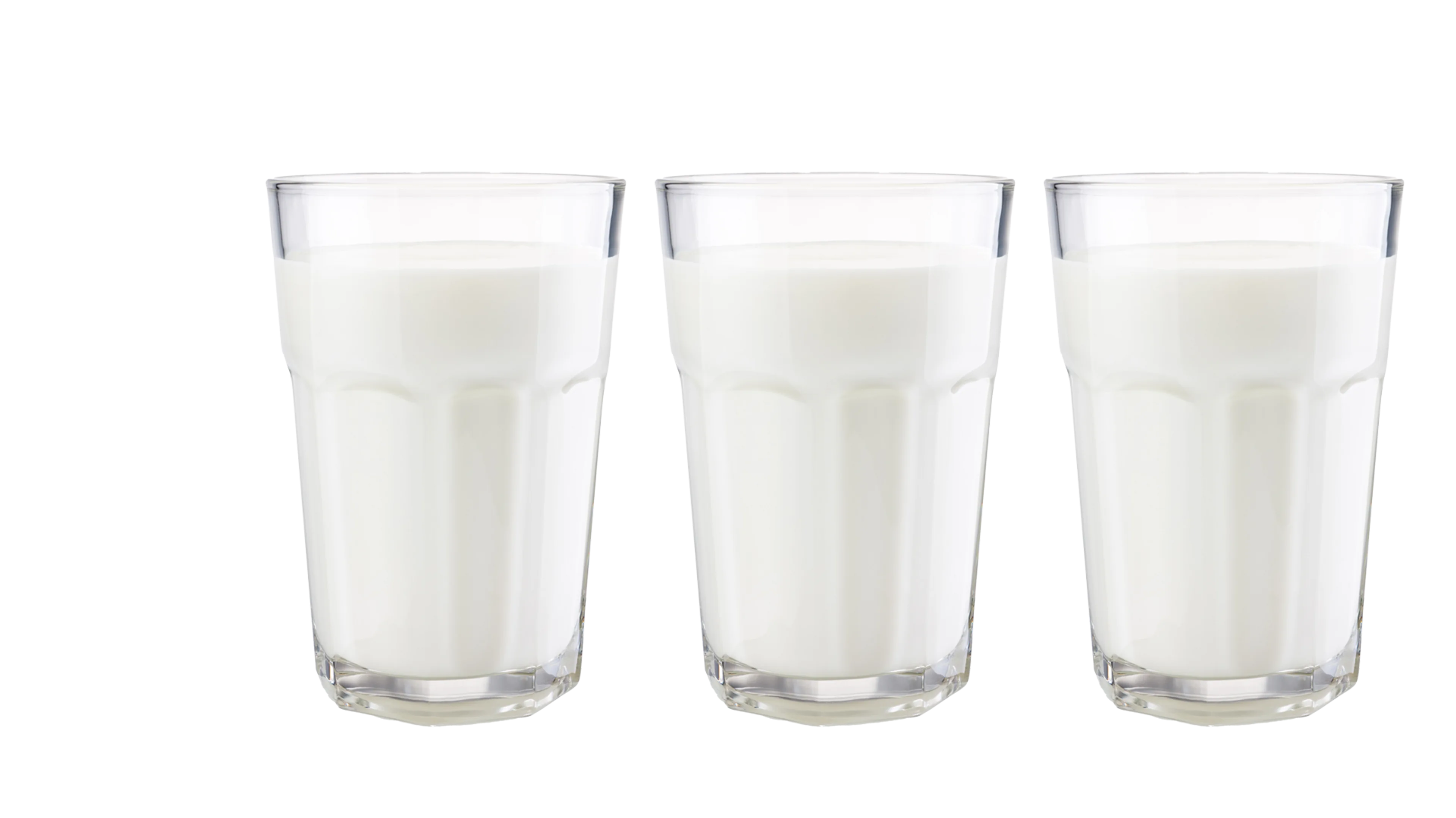 Melk i 3 glass
