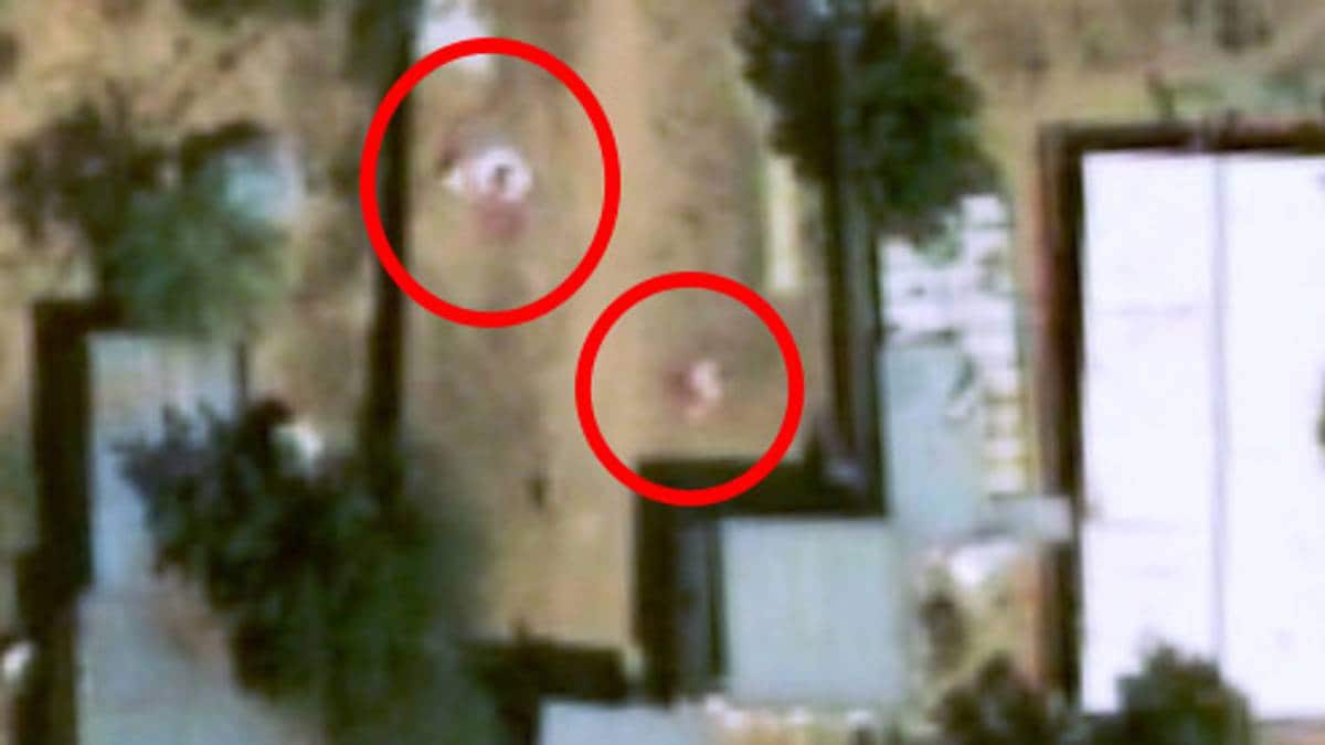 Satellittbilder skal vise blodflekker etter drap på sivile