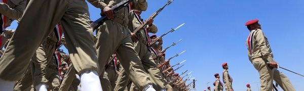 houthisoldater marsjerer