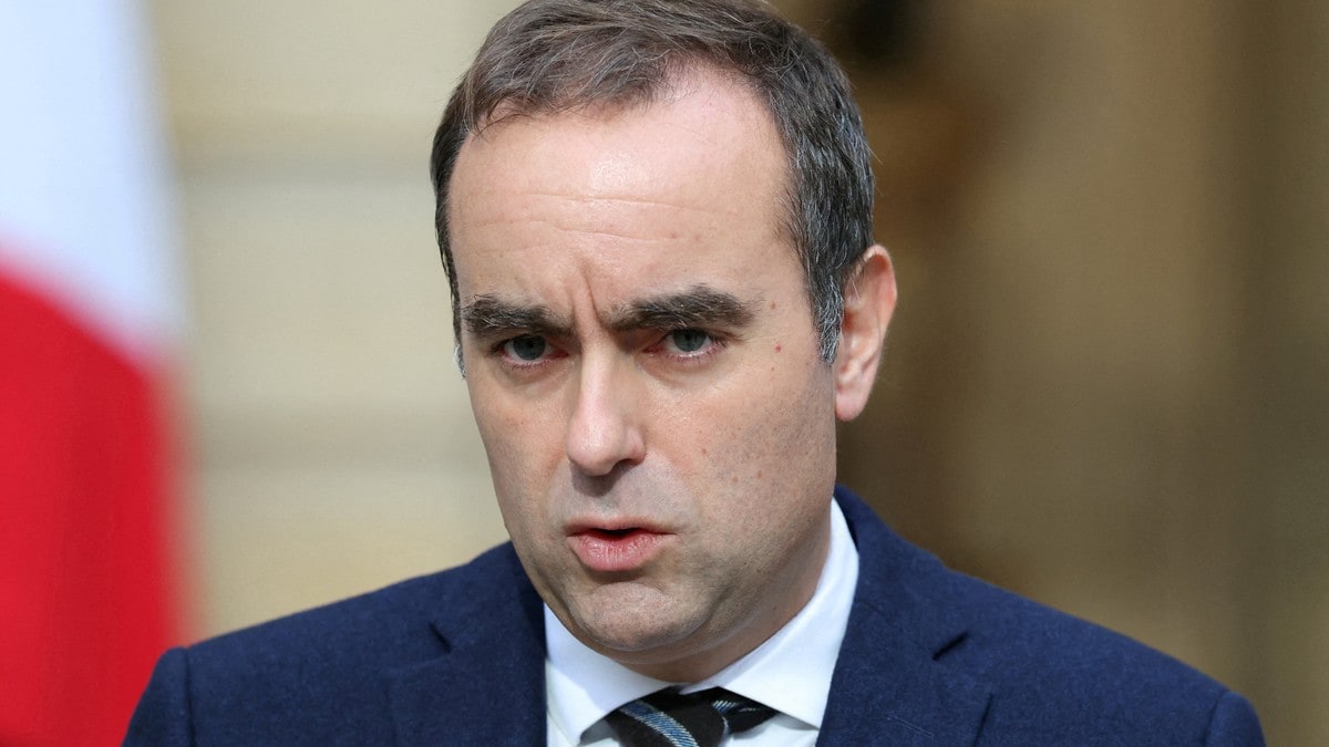 Frankrikes nyutnemnde statsminister går av
