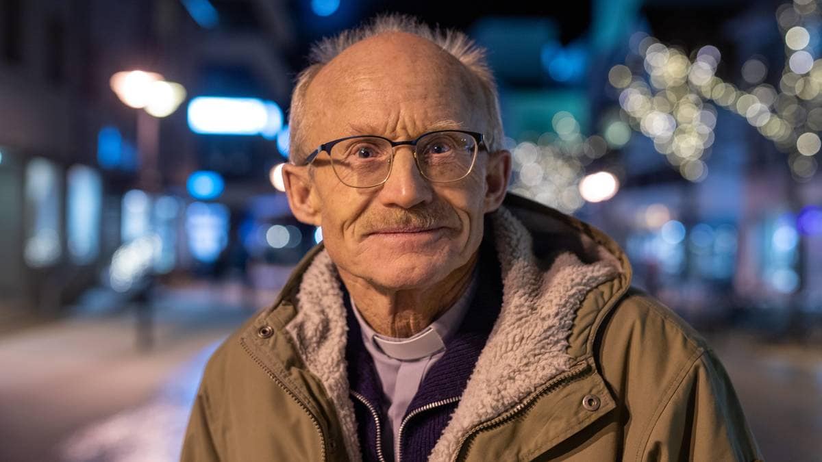 – Jeg har selv vært i det mørke rommet, og oppdaget bakdøra som står på gløtt