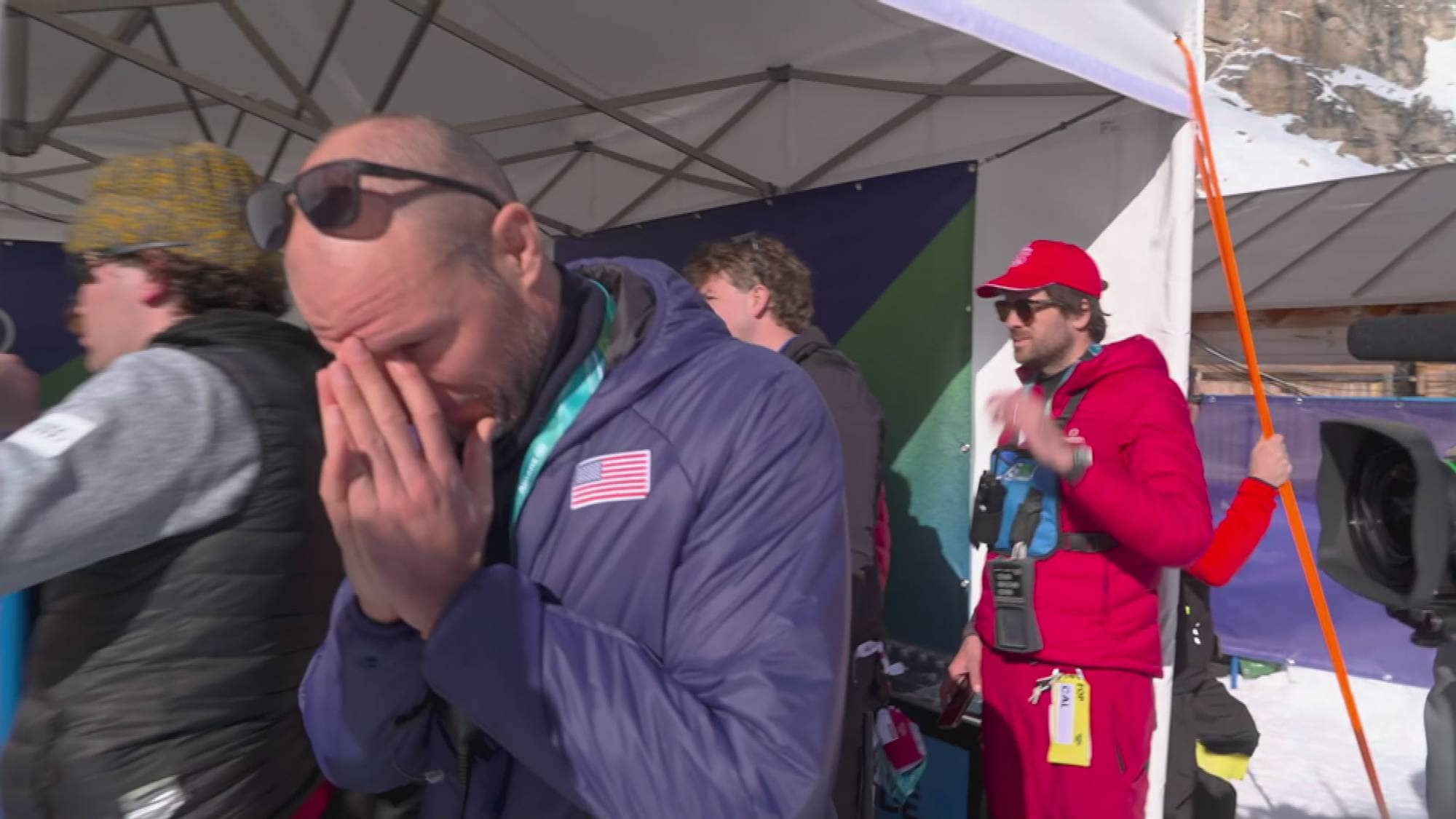 Aksel Lund Svindal reagerer på fallet til Lindsey Vonn