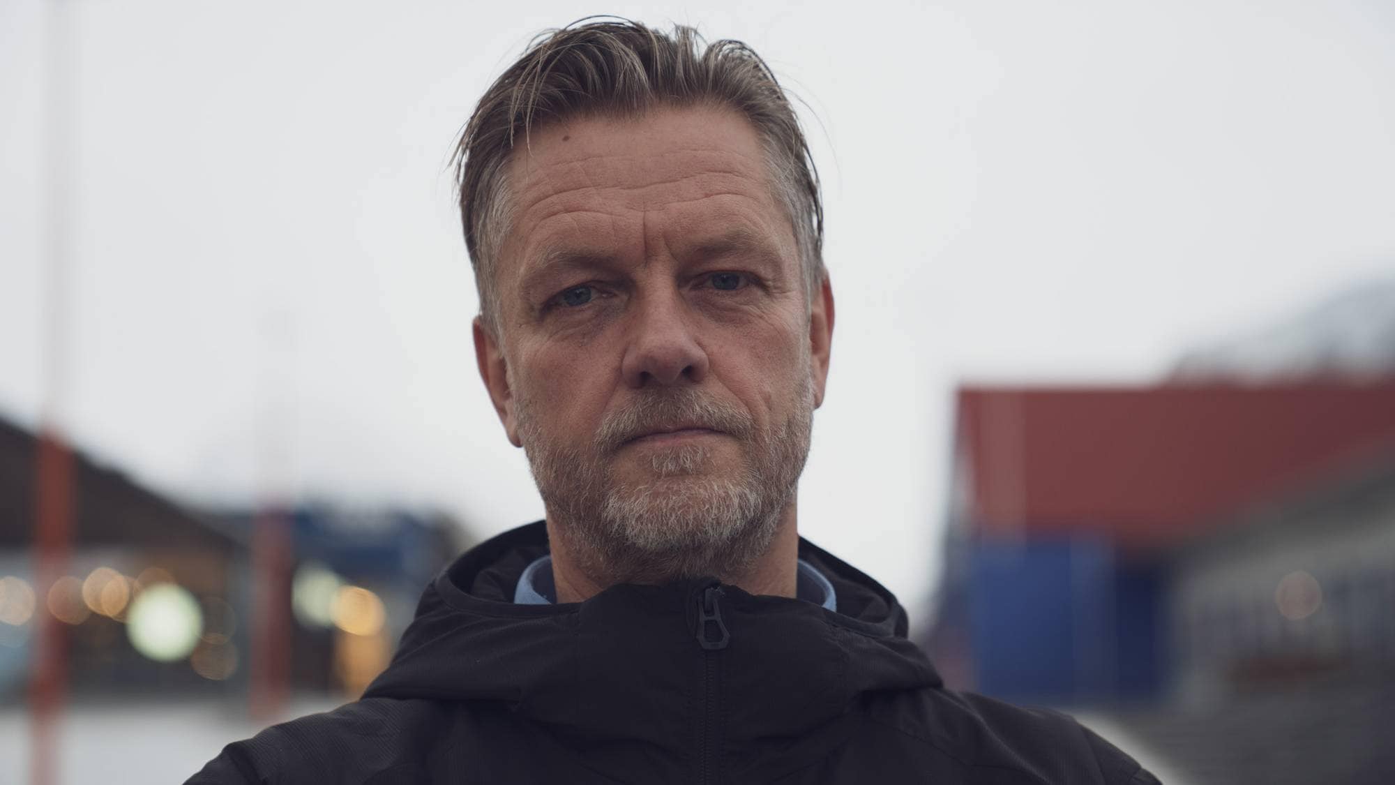 en mann med skjegg