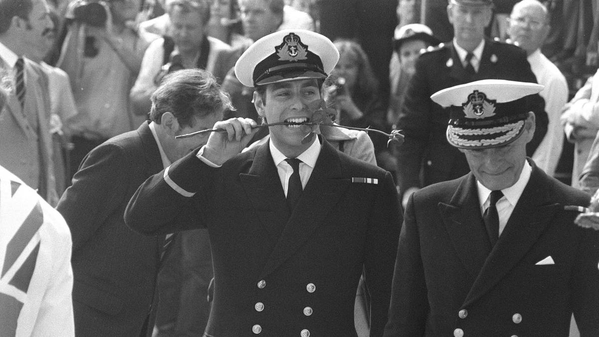 En gang var prins Andrew kongefamiliens mest populære mann