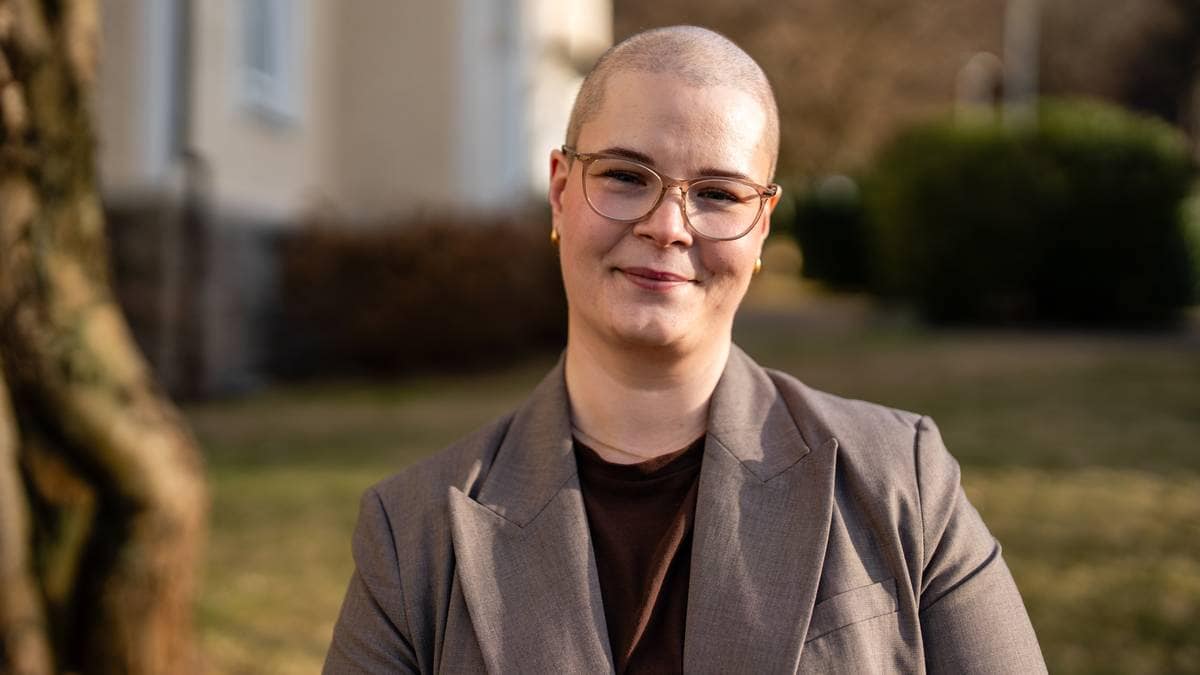 Oda (30) gjekk opp 50 kilo av medisinane – no vil forskarar gje slankemedisin til psykisk sjuke