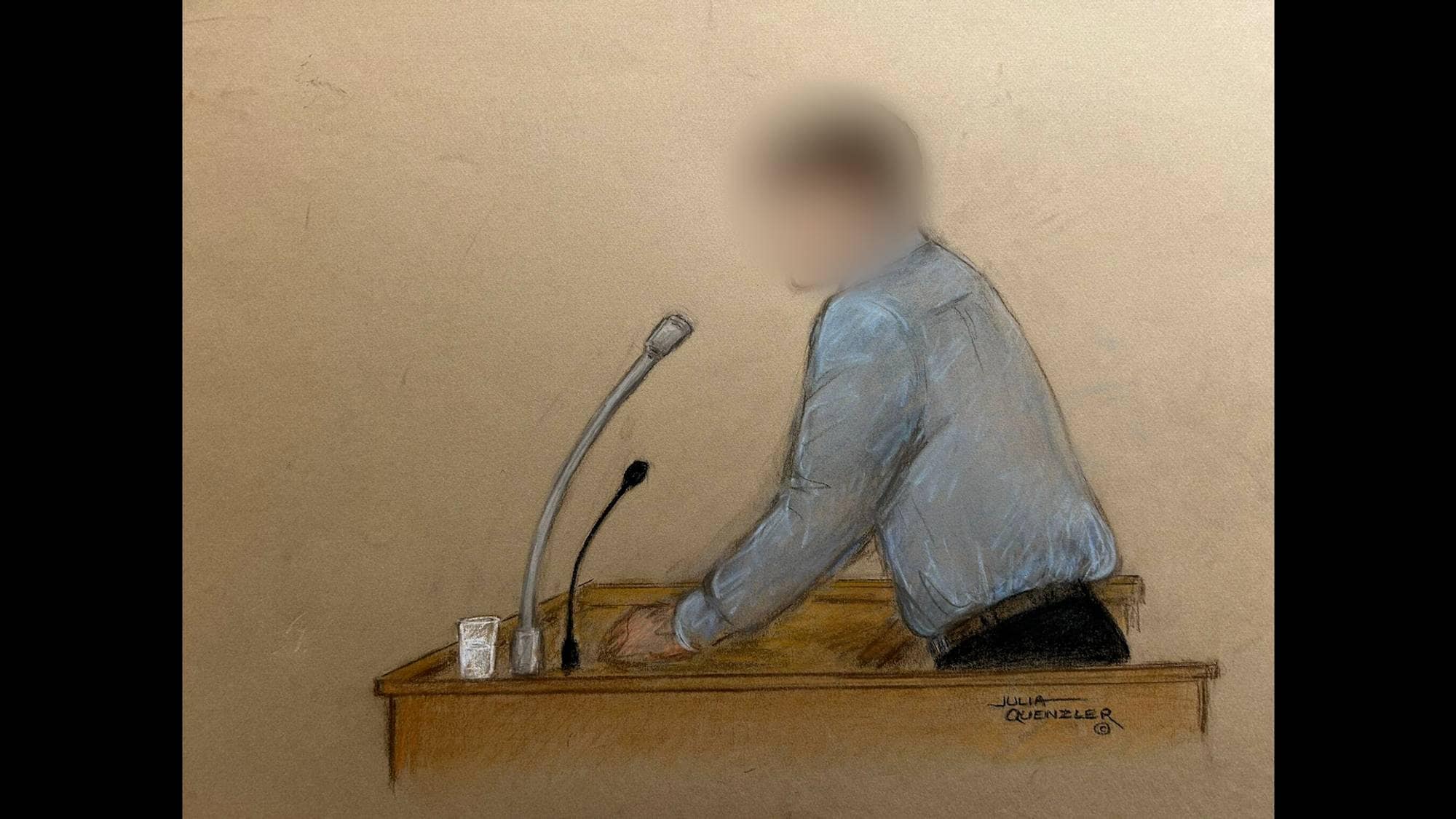 Rettsak i London, dert tiltalt 19 åring forklaret seg.