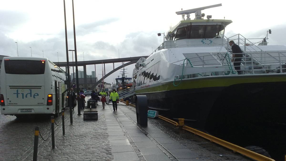 Ekstremt værtrøbbel for Flaggruten – NRK Vestland