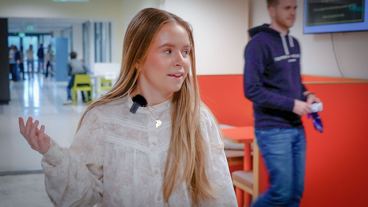Krevende kamp mot parfyme på skolen: – Du kjenner lukta med en gang