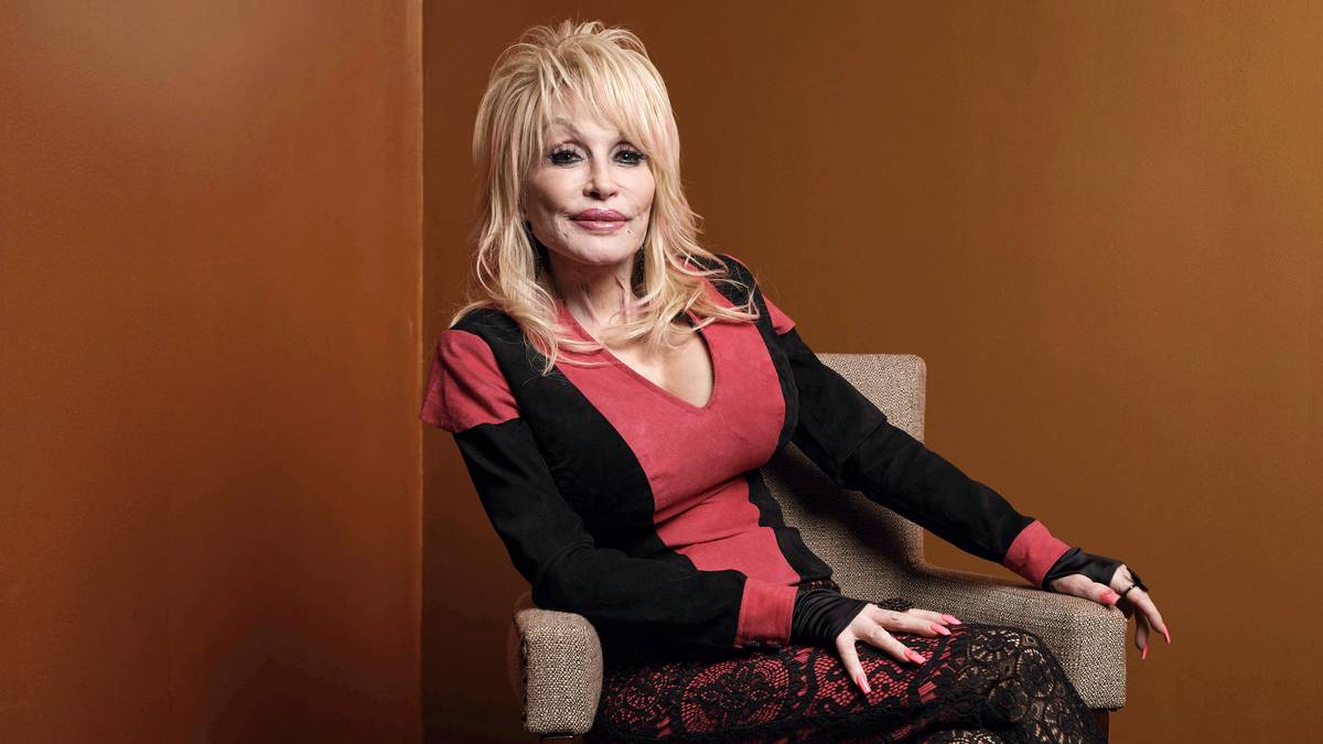Photo: NRK Dolly Parton Inhumée lors d'une Cérémonie Intime à Nashville