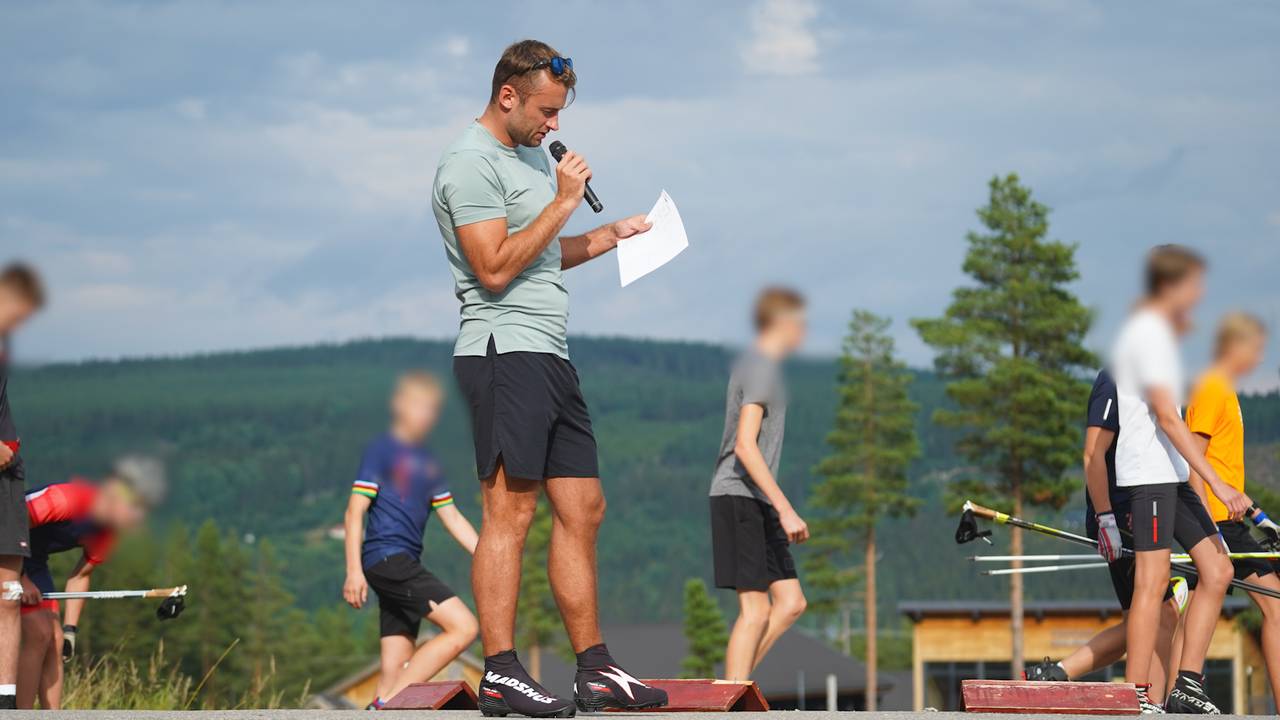 Petter Northug på Trysil sommerskiskole 13. august 2020, samme dag som han blir tatt for råkjøring.
Foto: Sigurd Salberg Pedersen