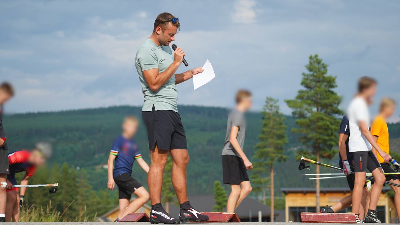 Petter Northug på Trysil sommerskiskole 13. august 2020, samme dag som han blir tatt for råkjøring.
Foto: Sigurd Salberg Pedersen