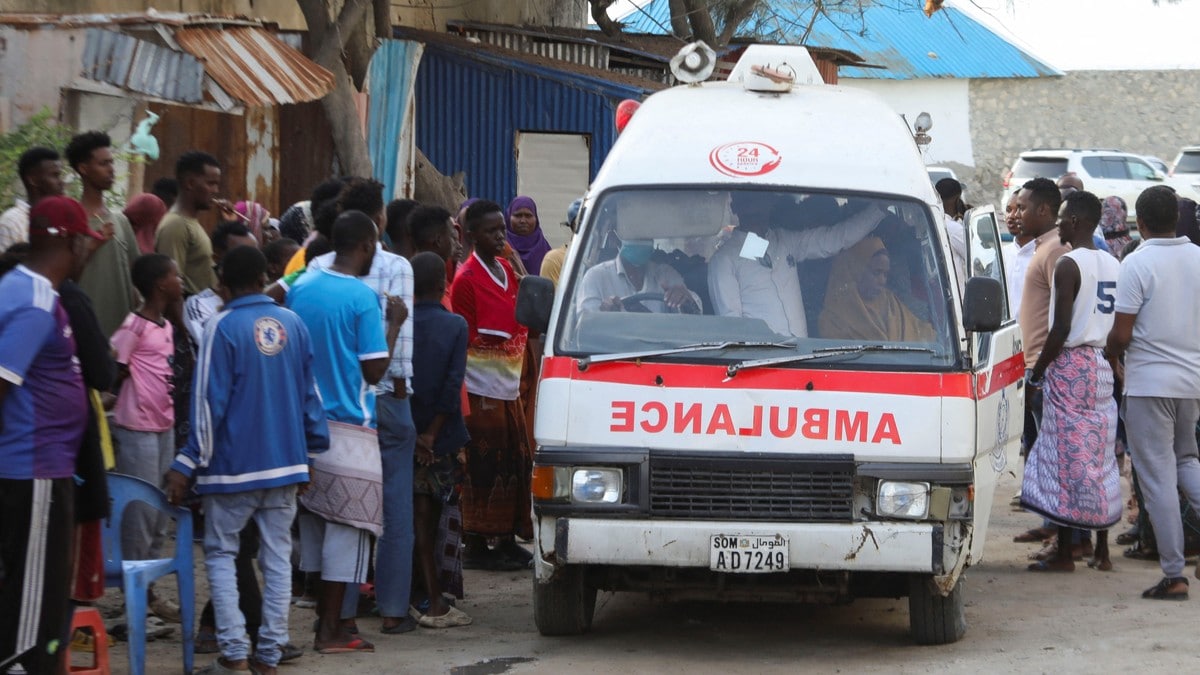 AFP: 32 drept i bombeangrep på strand i Somalia