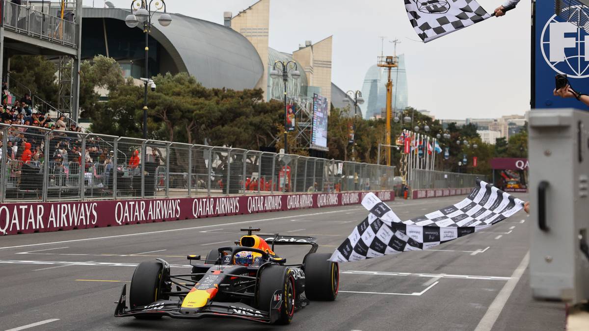 Verstappen til topps i Baku – VM-lederen krasjet