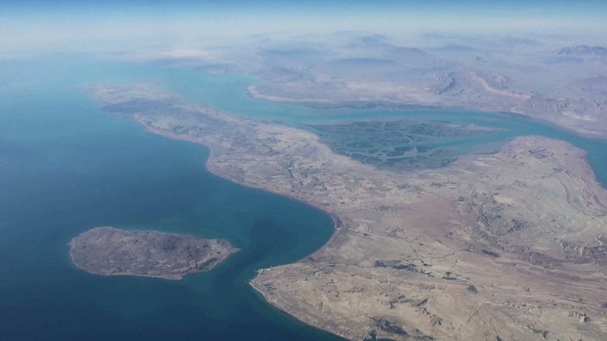 New York Times: Iran minelegger Hormuzstredet