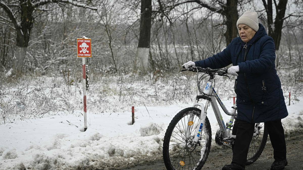 over-40-prosent-av-ukraina-minelagt-siste-nytt-nrk