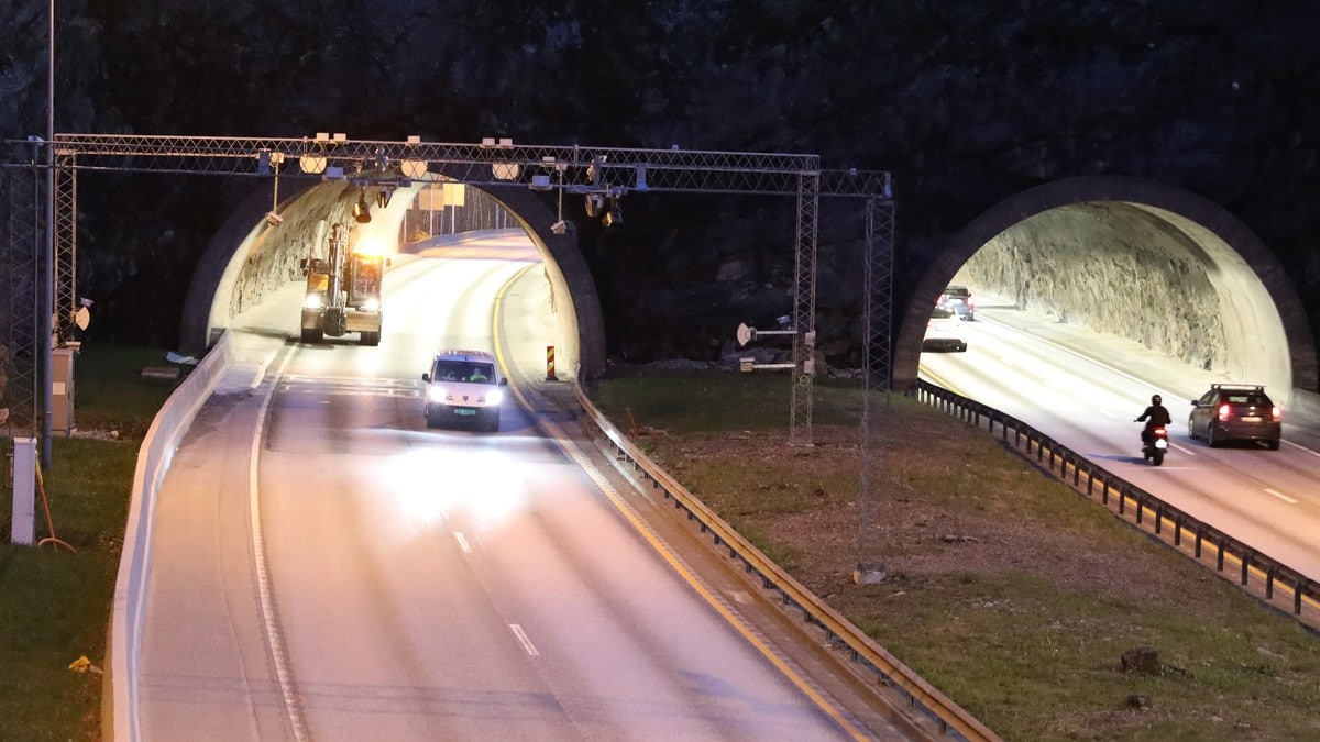 Vegvesenet stengde ni hovudvegtunnelar i Bergen samstundes: – Ellevilt