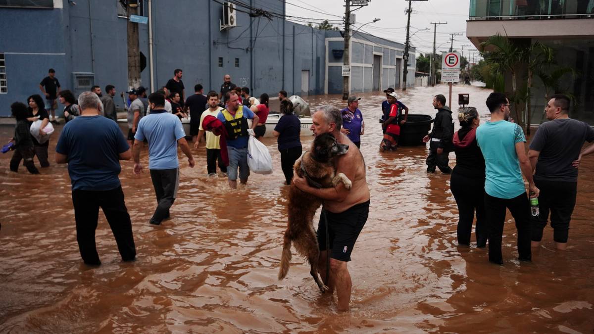 70.000 mennesker på flukt i Brasil etter flom