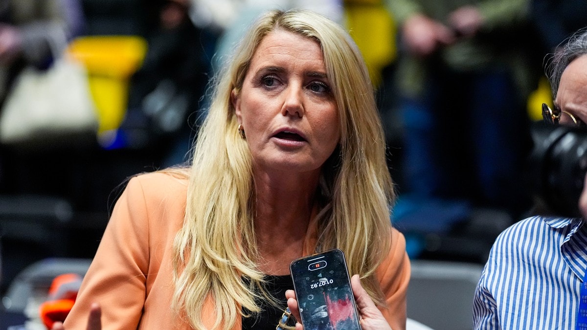 Håndballpresidenten forstår reaksjonene – forsvarer pengebruken