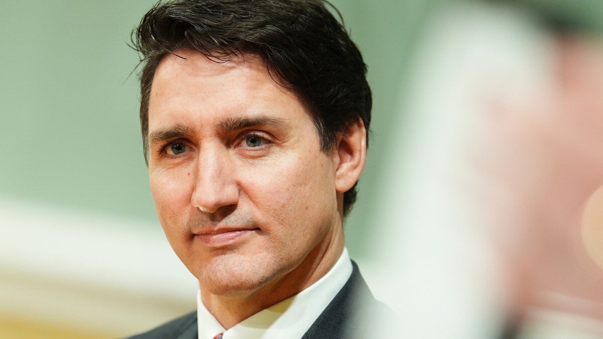 Avis: Canadas statsminister Trudeau ventes å trekke seg