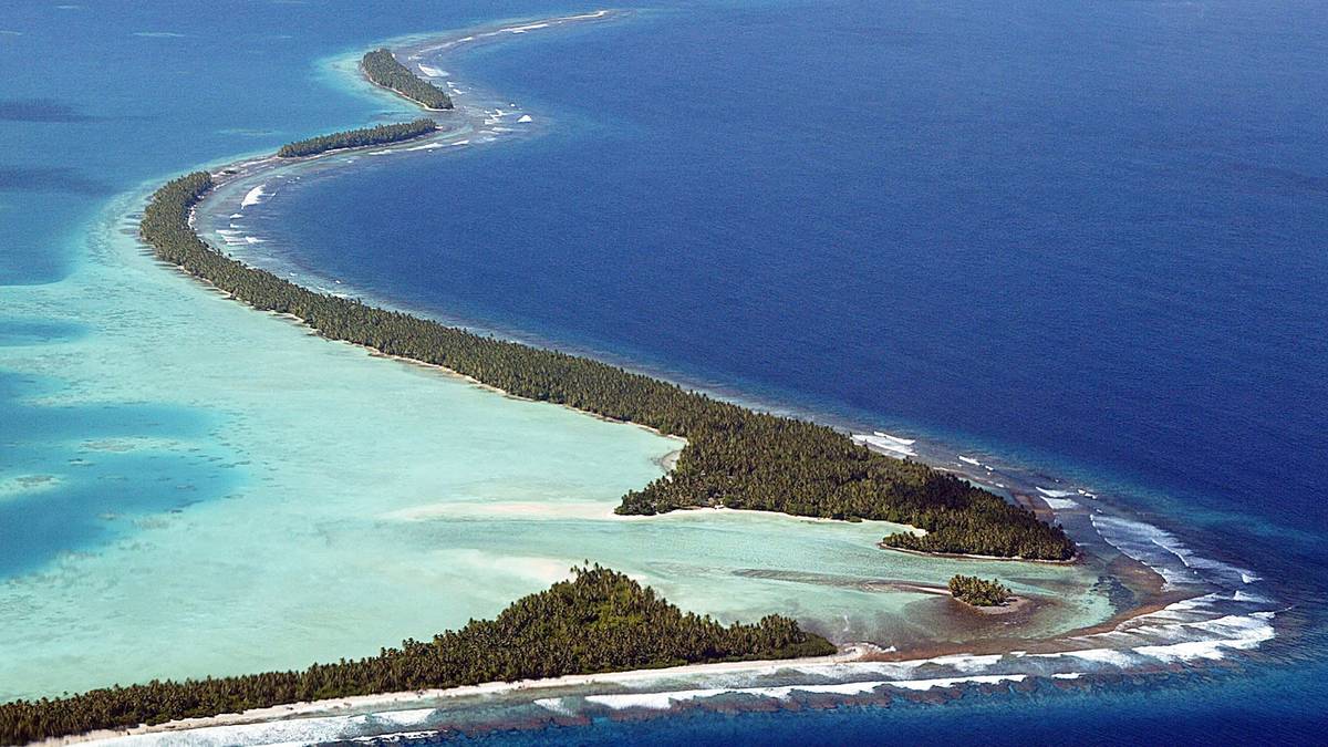 Verdens første offisielle klimaflyktninger har landet