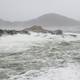 Tor Erik Schrøder / NTB Mandal 20260405. Stormen Dave treffer nå kysten av Norge med økende styrke. Meteorologisk institutt har sendt ut rødt farevarsel om ekstremt kraftige vindkast i store deler av Sør-Norge.
