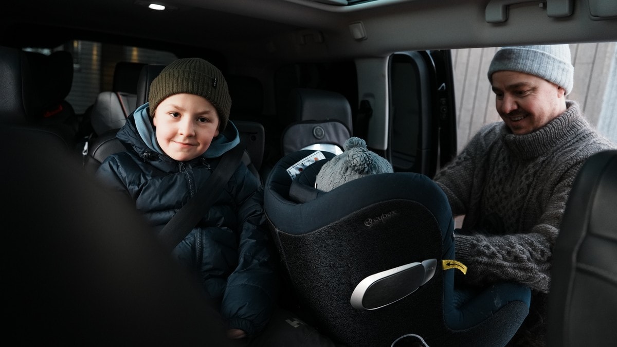 Trygg Trafikk advarer: Mange barn sikres feil i bil