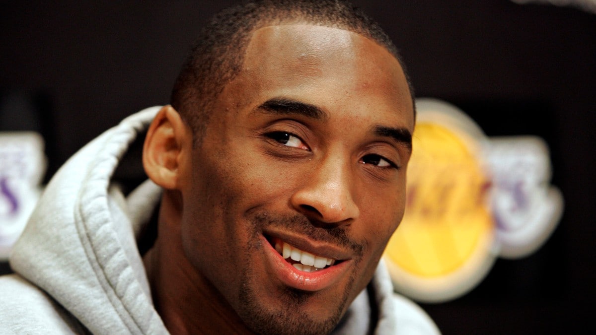 Barcelona hedrer Kobe Bryant på sin nye drakt