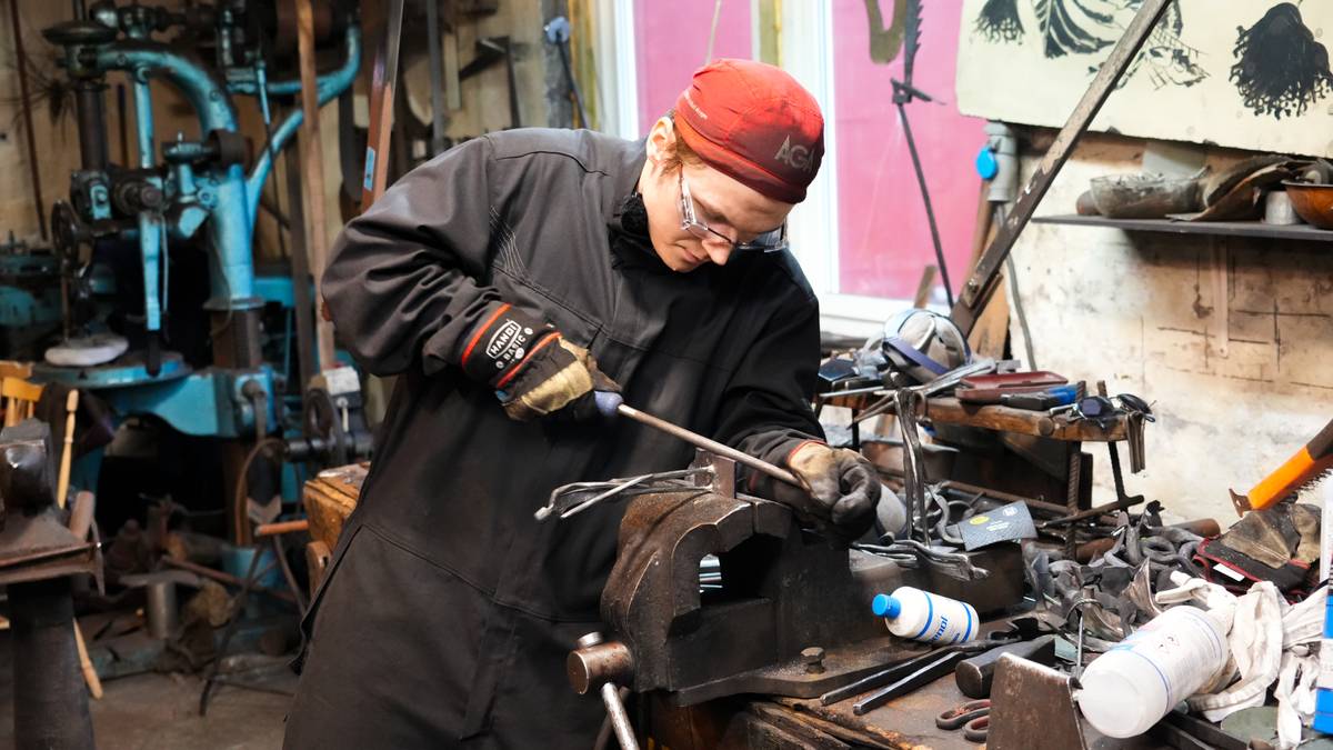 Hans Eemil snudde helt om for å berge bedriften til pappa