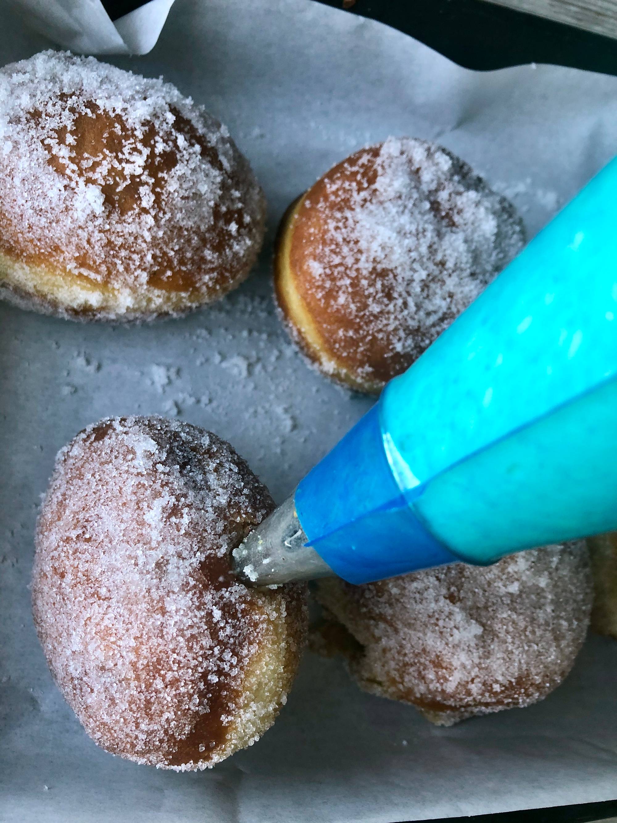 berlinerboller uten fyll oppskrift berlinerboller uten fyll oppskrift