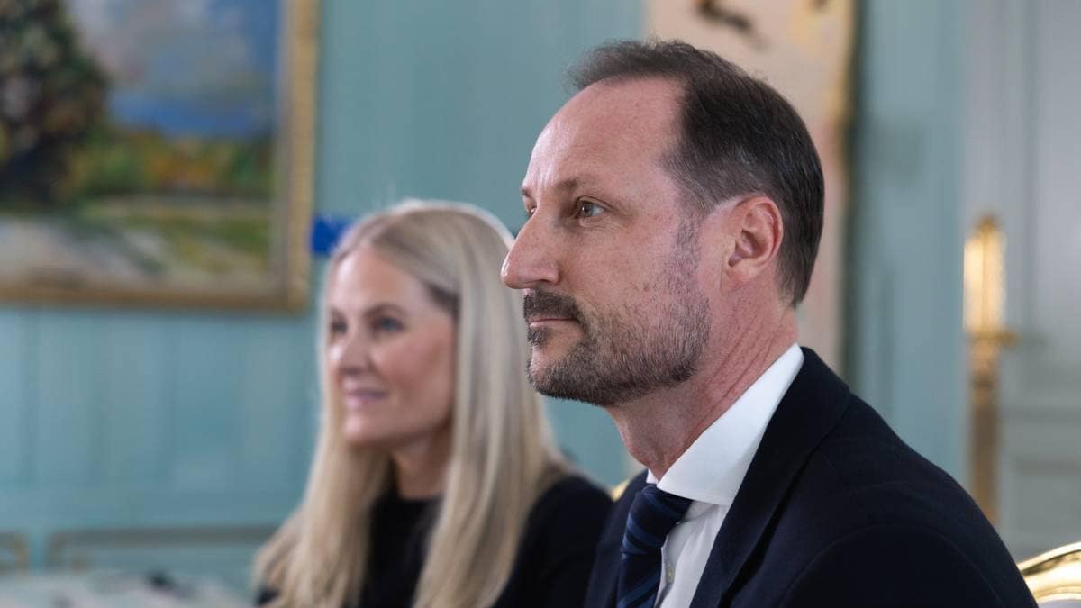 Kronprinsen møter pressen – vil få spørsmål om Epstein