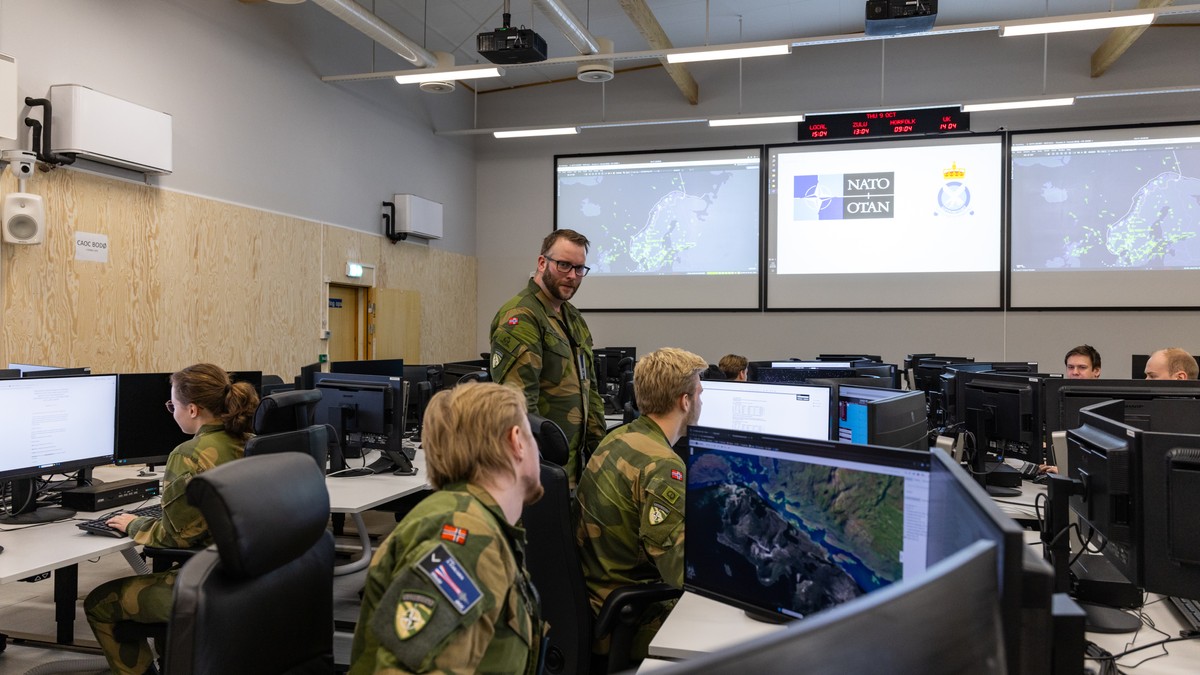 Tidenes st&oslash;rste NATO-luft&oslash;velse styres fra Bod&oslash;