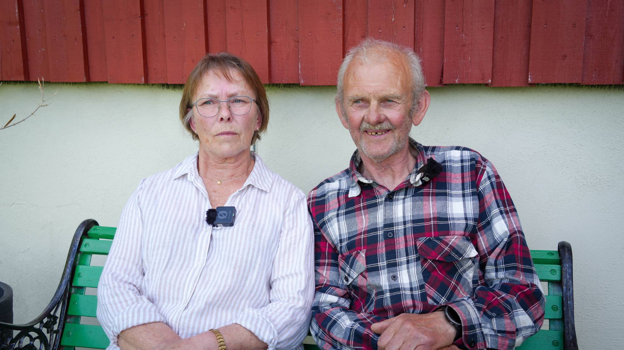 Snefrid Jakobsen og Øystein Ludvigsen er ærfuglvoktere på Hysvær utenfor Vega. 
