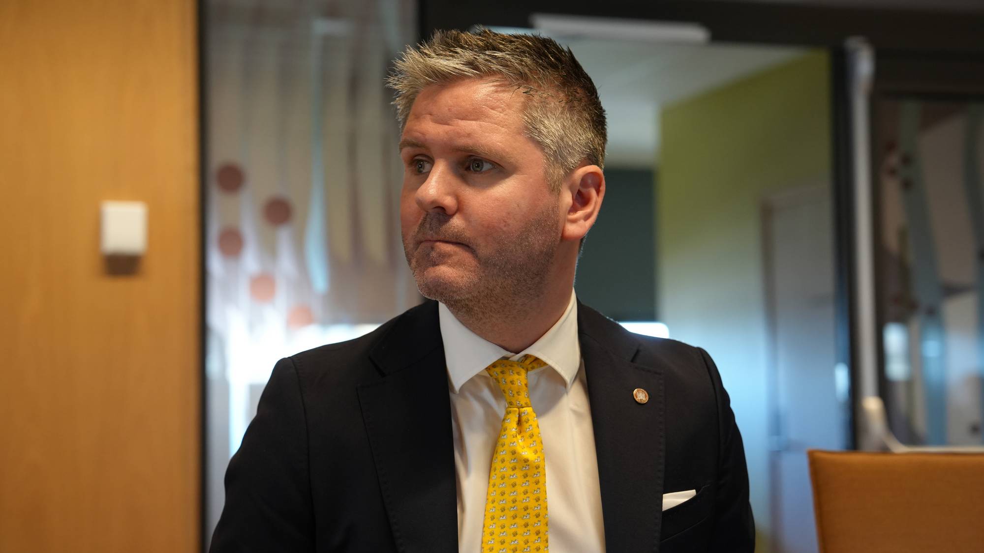 Eivind Nævdal-Bolstad på pressekonferansen som meldte at han er tilbake som byråd