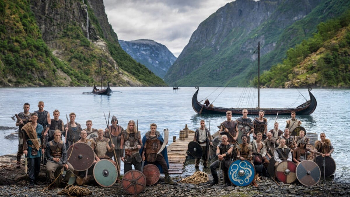 Bli med på Gjettekonken før Norges kvartfinale – vinn landslagets vikingbilde