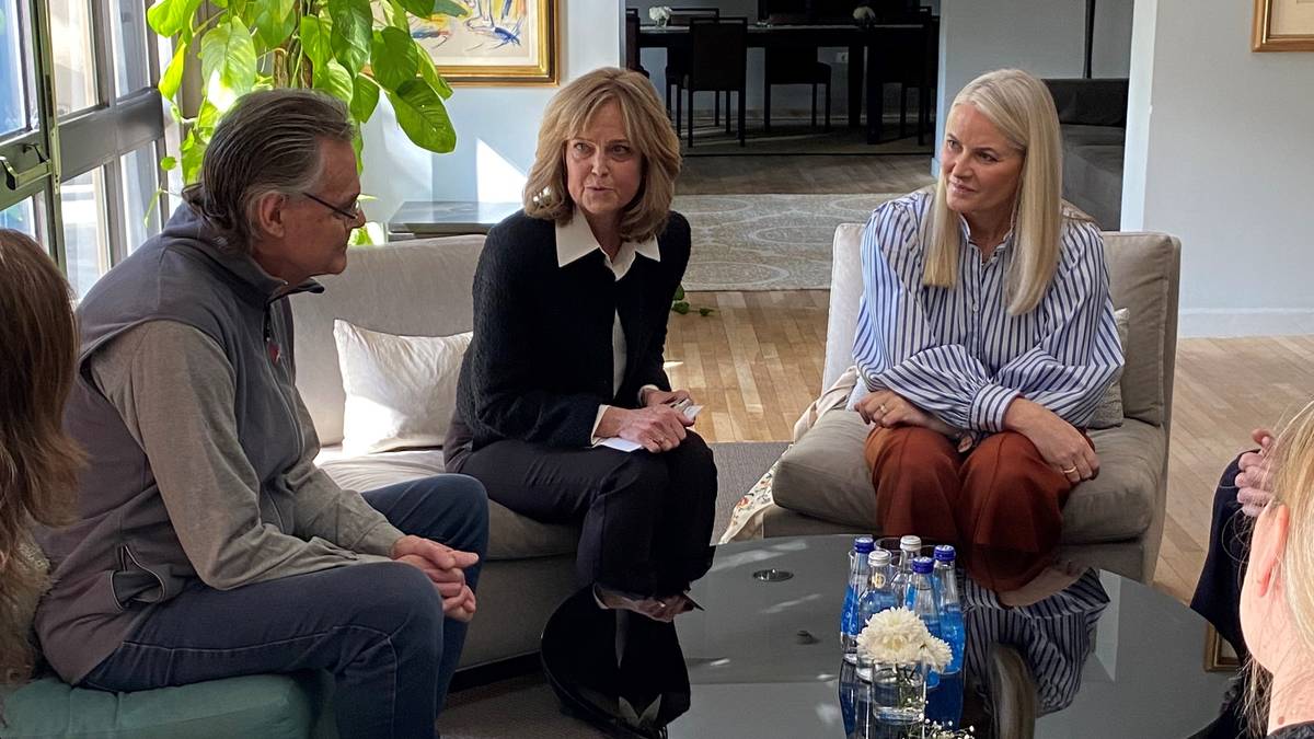 Crown Princess Mette-Marit meets a Norwegian doctor from Gaza – NRK Urix – Foreign news and documentaries