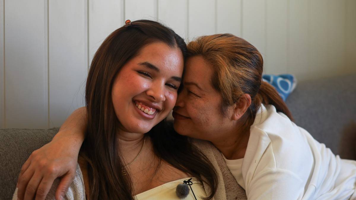 Emma (18) kan ikke snakke med moren om det hun bryr seg mest om