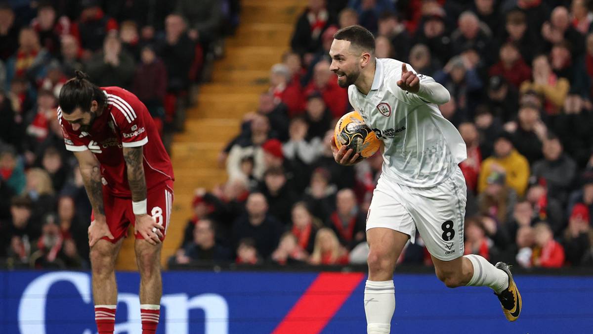 Absurd tabbe i Liverpool-seier: – Hodemist