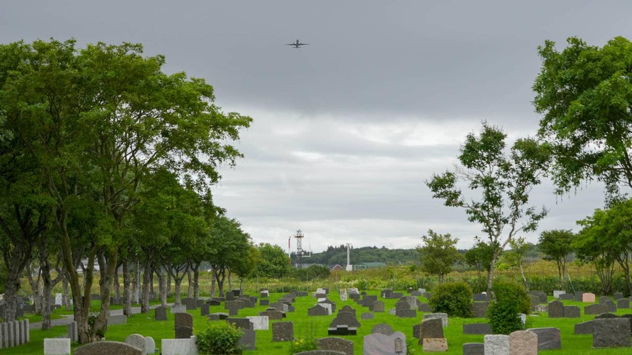 Flyplass cemetery Bodø Cemetery fly 